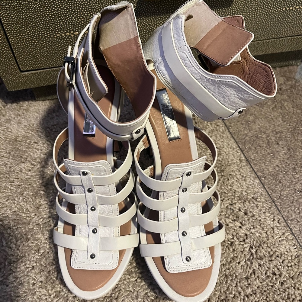 BCBGMaxAzria White Sandals with Strappy Design and Chunky Sole